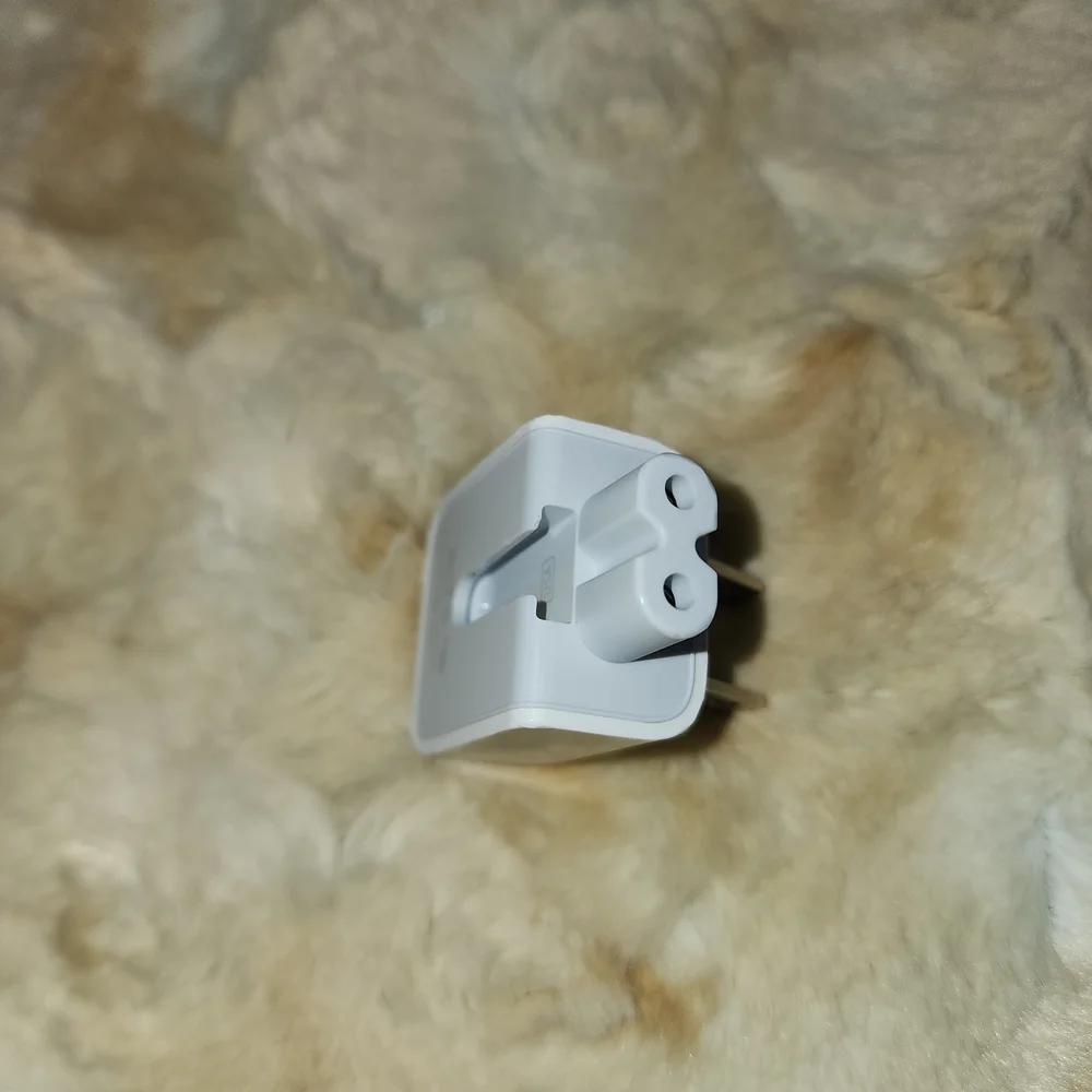 White Wall Charger